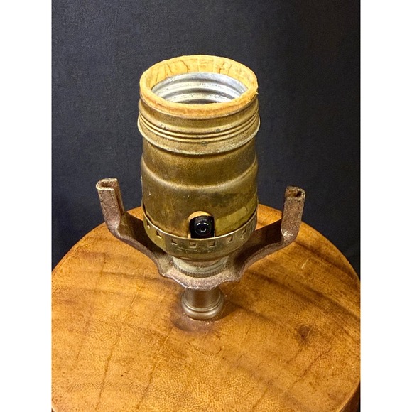 Vintage Sculptural Carved Lamps Pair / Mid-Century / Tribal / Folk Art Vibe - Picture 7 of 13